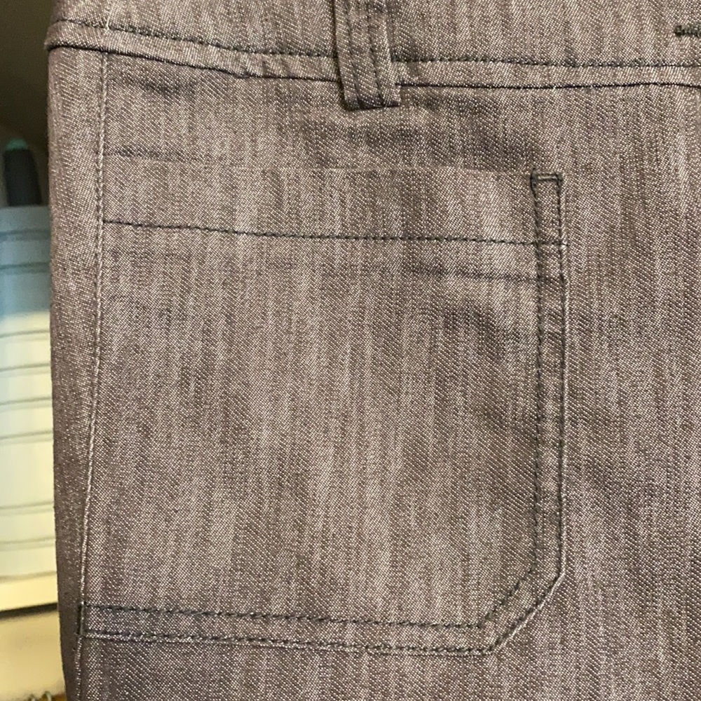 Dynamite Capris - Picture 4 of 8